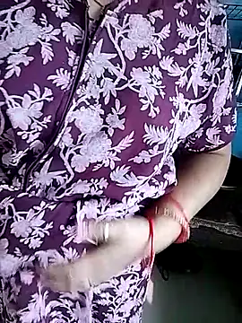 PayalSharmahot143 online show from February 20, 2026, 7:32 am