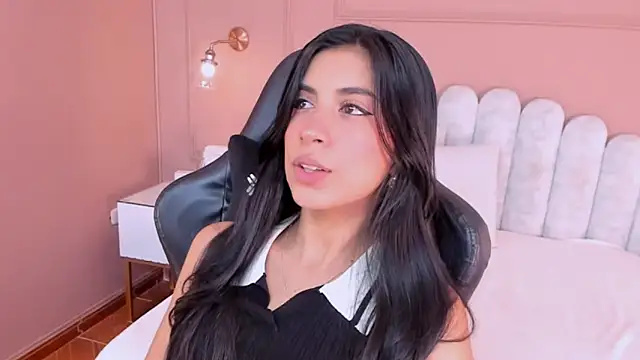 zia cooper online show from March 20, 2026, 6:46 pm