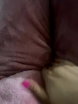 maria22A online show from November 10, 2025, 6:12 am