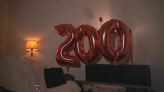 AudreyBarren online show from October 11, 2025, 4:44 am