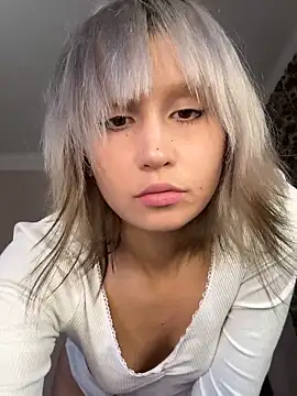 Snapshot of bigbabykiki chatting on October 25, 2025, 4:35 pm bigbabykiki online show from October 25, 2025, 4:35 pm