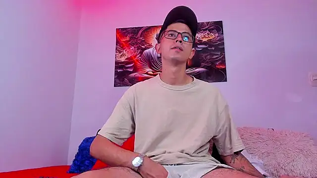 Snapshot of Ethan_Sai___ chatting on October 18, 2025, 4:15 am Ethan Sai    online show from October 18, 2025, 4:15 am