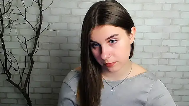 Snapshot of Sweet_Doll_Luna chatting on December 19, 2024, 4:35 pm Sweet Doll Luna online show from December 19, 2024, 4:35 pm