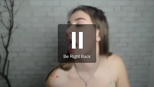 Snapshot of Sweet_Doll_Luna chatting on December 29, 2024, 11:50 pm Sweet Doll Luna online show from December 29, 2024, 11:50 pm