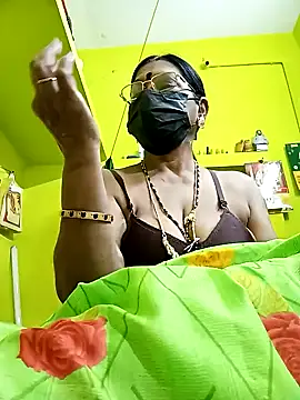 Snapshot of Tamil_yamuna_hindi chatting on January 13, 2025, 4:28 am Tamil yamuna hindi online show from January 13, 2025, 4:28 am