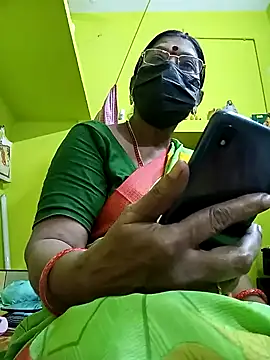 Snapshot of Tamil_yamuna_hindi chatting on January 15, 2025, 3:33 am Tamil yamuna hindi online show from January 15, 2025, 3:33 am