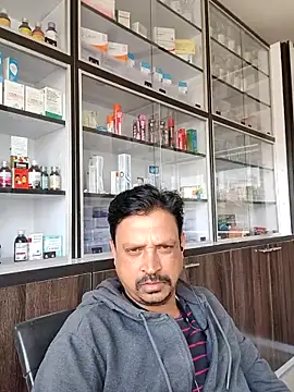 Snapshot of Raj1043 chatting on February 2, 2026, 6:45 am Raj1043 online show from February 2, 2026, 6:45 am