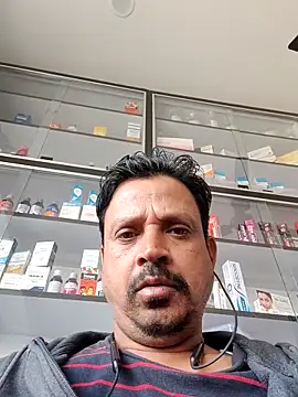 Snapshot of Raj1043 chatting on February 3, 2026, 6:11 am Raj1043 online show from February 3, 2026, 6:11 am