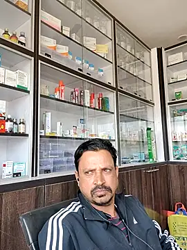 Snapshot of Raj1043 chatting on February 13, 2026, 6:42 am Raj1043 online show from February 13, 2026, 6:42 am