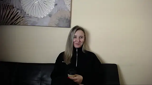  Nicole new online show from November 28, 2025, 11:46 am