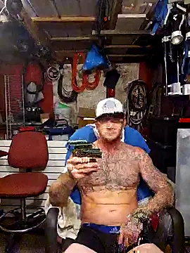 jtw14 online show from October 2, 2025, 5:03 am