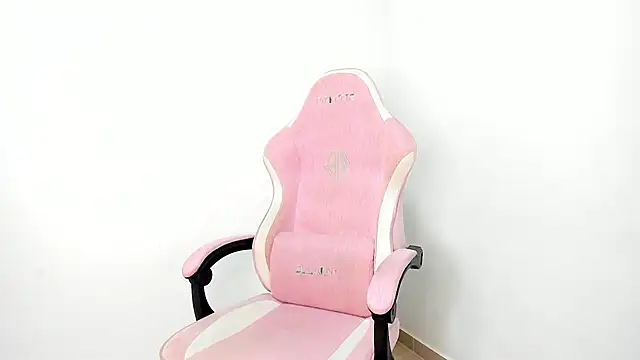 Snapshot of SabaBrown chatting on February 10, 2026, 1:15 pm SabaBrown online show from February 10, 2026, 1:15 pm