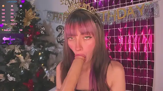 MiaGoth  online show from December 16, 2025, 2:27 am