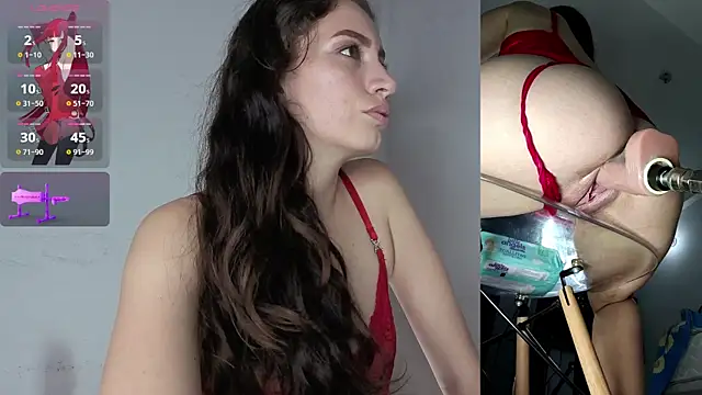 aurelialux online show from December 5, 2025, 7:43 pm