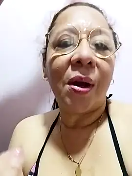 MATTHEW MRANDA online show from November 10, 2025, 1:32 pm