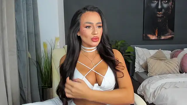 Sonia  Rey online show from September 9, 2025, 6:40 pm