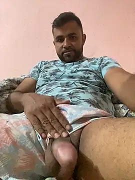 Sheik z o online show from March 19, 2026, 3:43 am