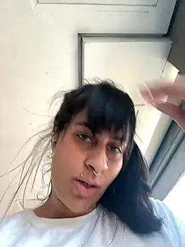 Blue butterfly online show from September 18, 2025, 2:41 pm