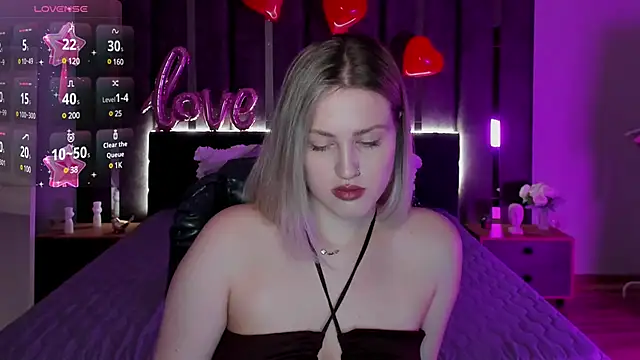  Sarah Soul  online show from February 16, 2025, 12:52 am