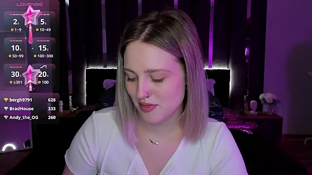  Sarah Soul  online show from March 19, 2025, 6:57 am