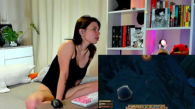 callmetori online show from January 11, 2025, 11:23 am