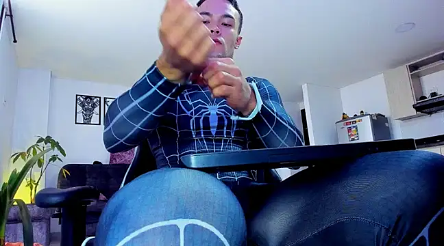 Snapshot of alexander_collin02 chatting on February 10, 2025, 1:11 pm alexander collin02 online show from February 10, 2025, 1:11 pm