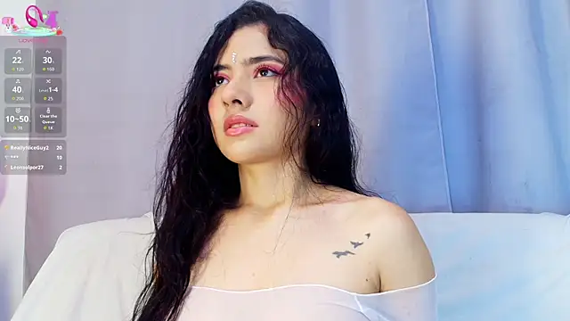 adara johnson   online show from November 14, 2025, 11:53 am