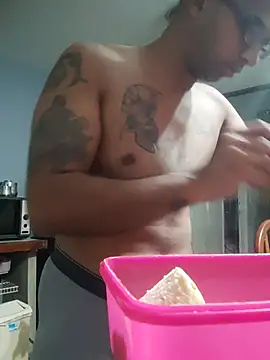 FitGeorge online show from November 17, 2025, 2:34 pm