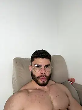 garageboy94 online show from December 16, 2024, 10:24 pm