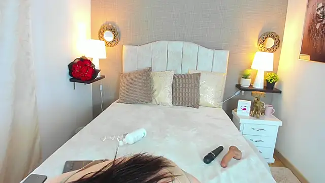 ValeryLovee online show from September 22, 2025, 1:07 am