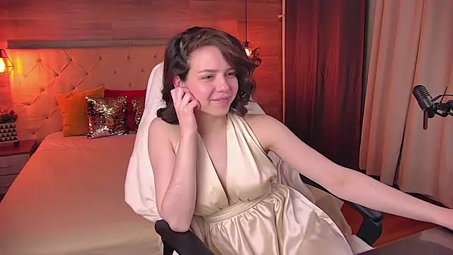 AngellaRoss online show from March 10, 2025, 6:45 pm