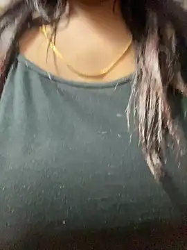 Ayesha mahi online show from March 23, 2025, 8:04 am