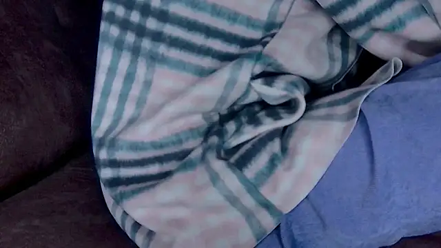 Snapshot of AgnesMillerS chatting on December 19, 2024, 3:18 am AgnesMillerS online show from December 19, 2024, 3:18 am