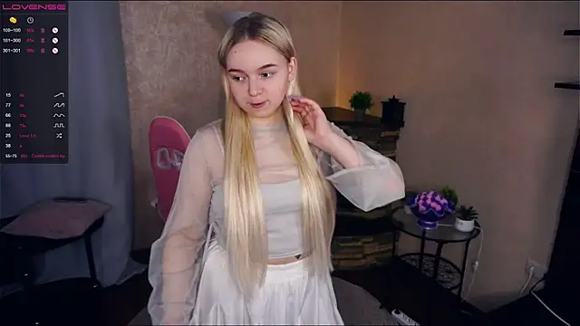 ZaraCreedon online show from February 15, 2025, 7:28 pm