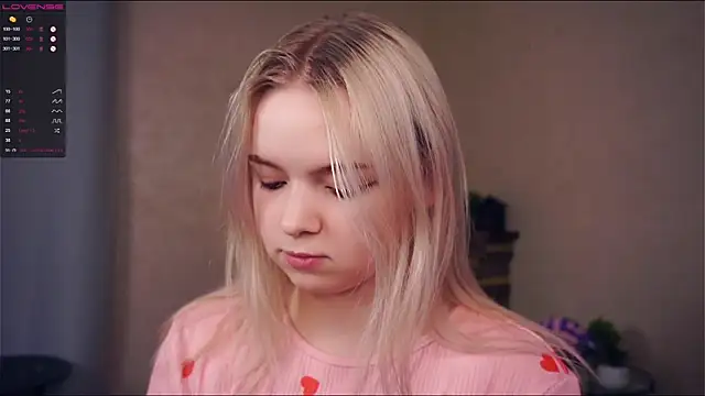 ZaraCreedon online show from March 6, 2025, 10:26 pm