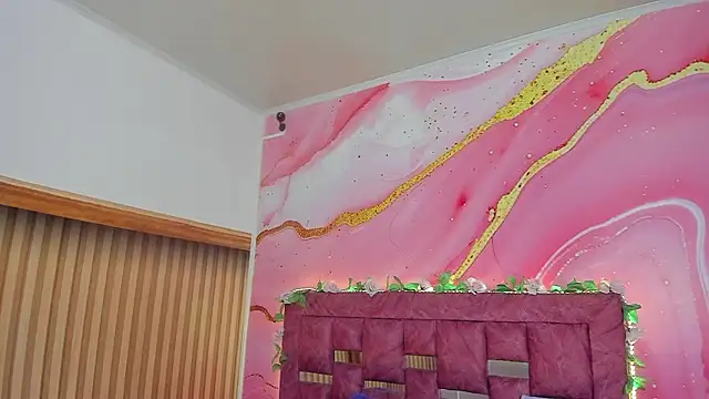 Daisy  rose online show from March 3, 2026, 3:01 am