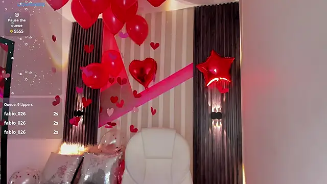 emily layton online show from February 14, 2025, 11:42 pm