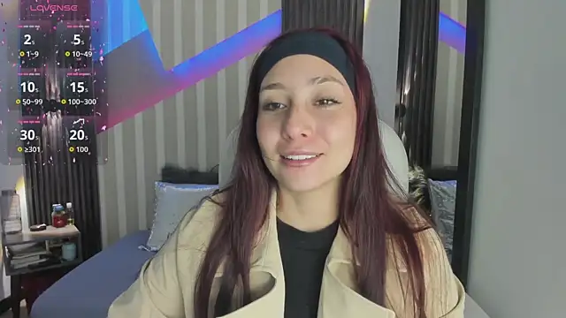 emily layton online show from December 5, 2025, 2:36 pm