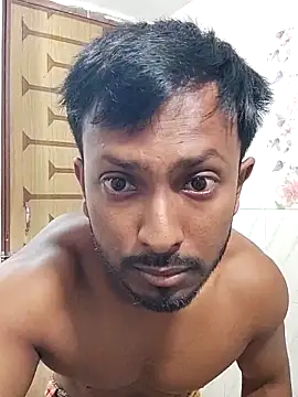 Snapshot of HunkyAriyan chatting on March 12, 2025, 5:46 am HunkyAriyan online show from March 12, 2025, 5:46 am