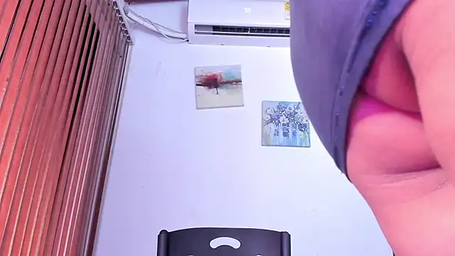 alondrabigtits online show from March 24, 2026, 12:10 pm