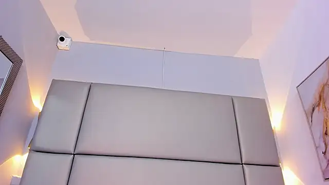 tifanyhills  online show from January 10, 2025, 10:36 pm