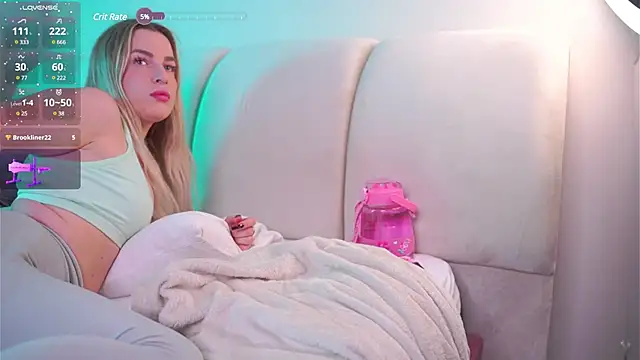 LiliBanger online show from February 2, 2025, 2:38 am