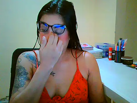 maliamiller online show from March 11, 2026, 1:22 am