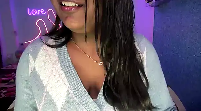 expression queen online show from December 22, 2024, 5:34 am