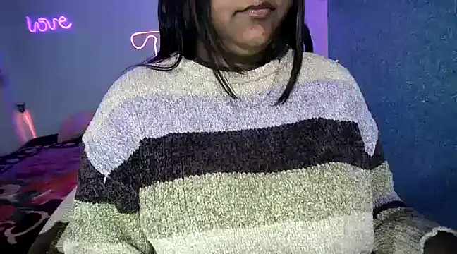 expression queen online show from January 12, 2025, 7:31 pm