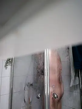 Tommi3720 online show from March 17, 2025, 9:55 pm