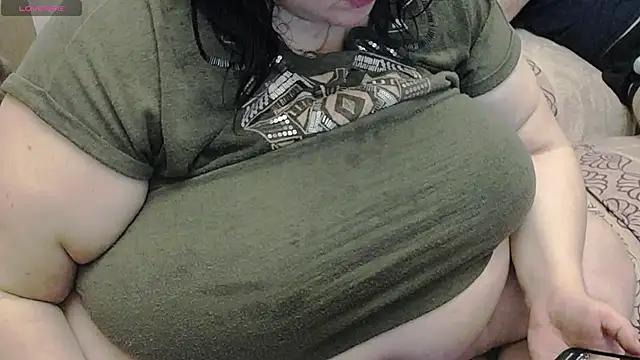 lisa Black00 online show from March 12, 2026, 7:20 pm