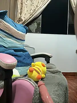 kittyfresita online show from February 15, 2025, 5:19 am