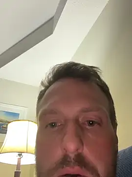 Snapshot of ScarletCeiling87 chatting on October 30, 2025, 1:07 am ScarletCeiling87 online show from October 30, 2025, 1:07 am