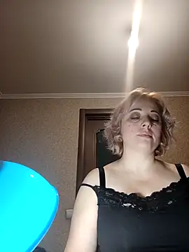 SweetCandy356 online show from November 22, 2025, 5:34 pm